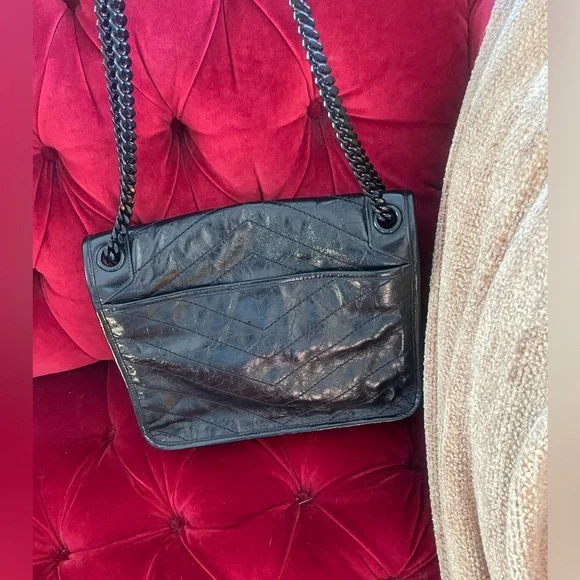 NWT. YSL Saint Laurent medium Niki bag. Black. - Picture 2 of 16
